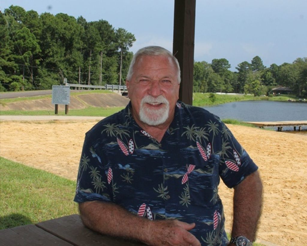 Donald Reeves Profile Photo