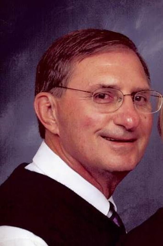 Robert Walter Cikowski Profile Photo