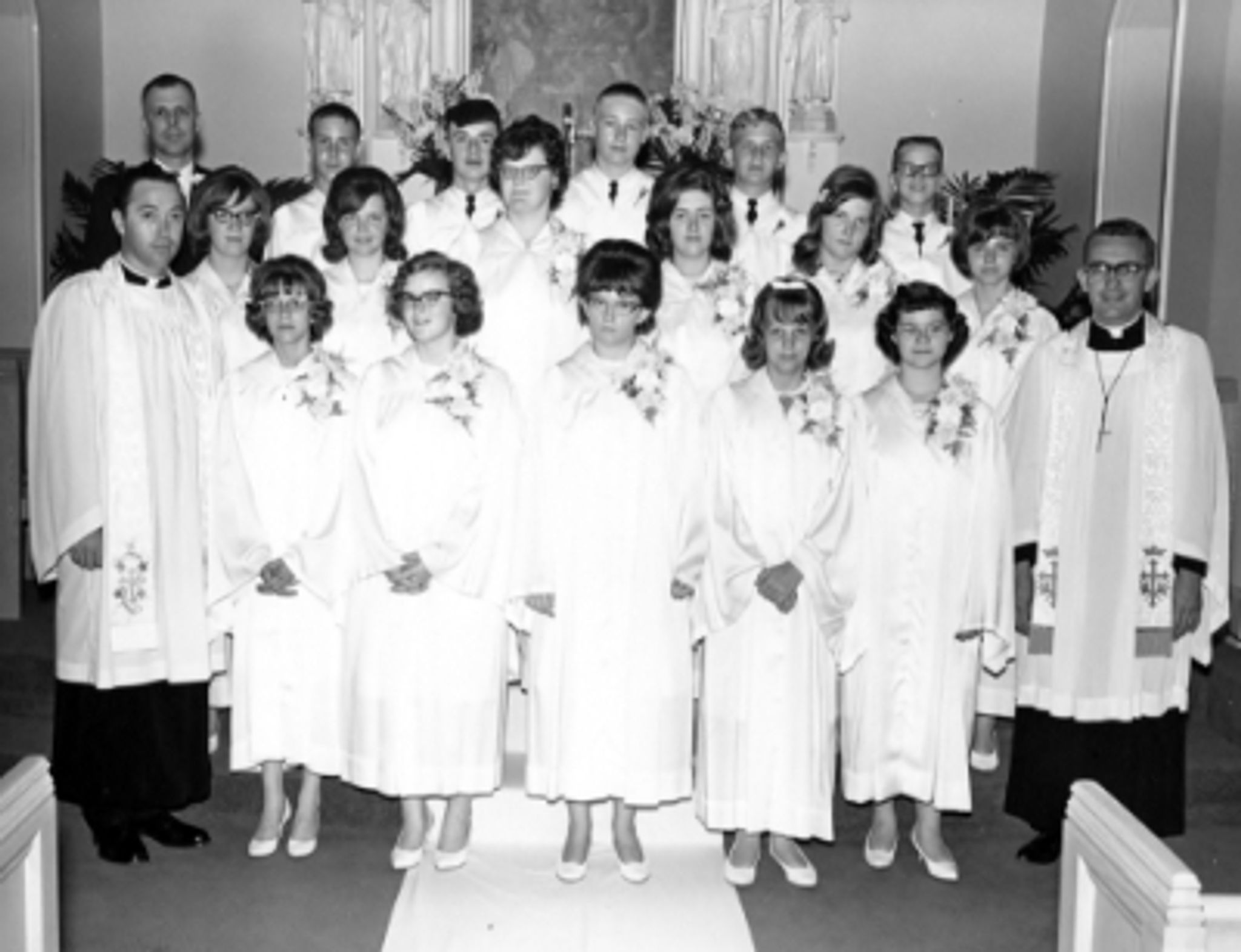 Sue Ellen Fox photo gallery image 1 of 1