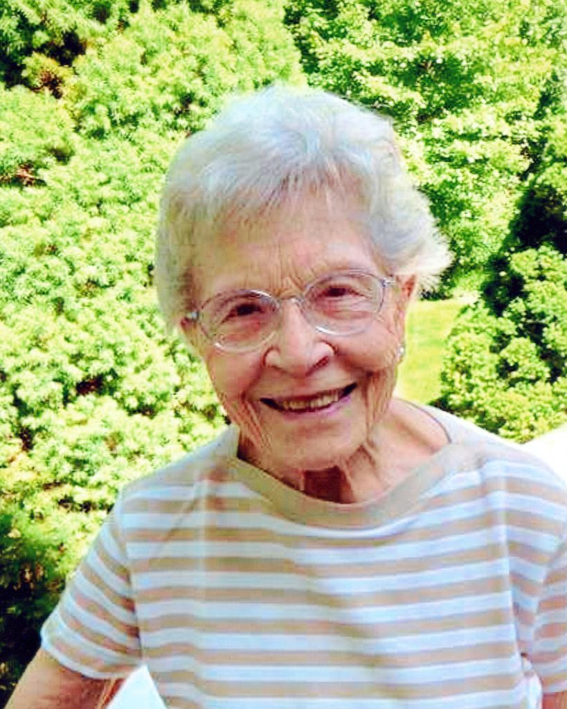 Mary Elizabeth 'Lillian' Kostbar