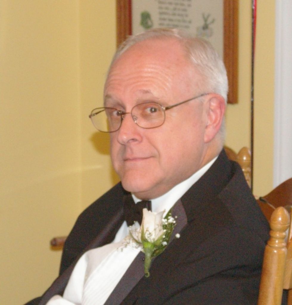 Roger Alan Hallmark Profile Photo