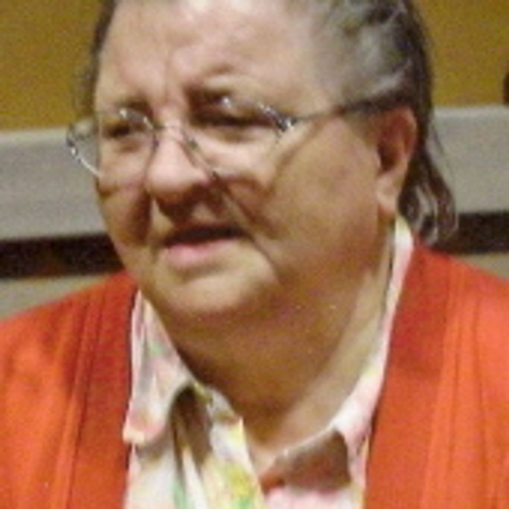 Susie Hellyer Profile Photo