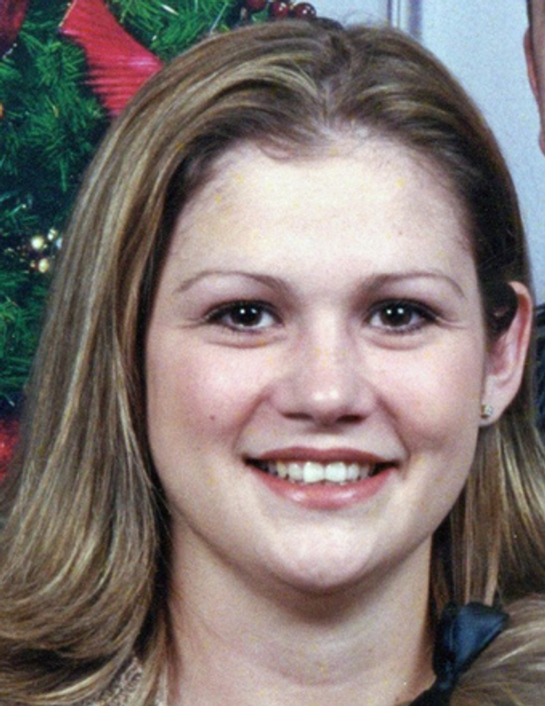 Stephanie Lynn (Holland) Huckabee