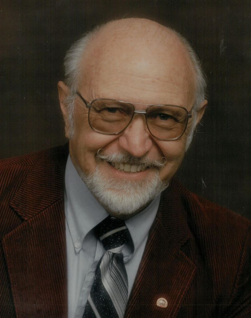 Robert  ""Bob"" Campbell