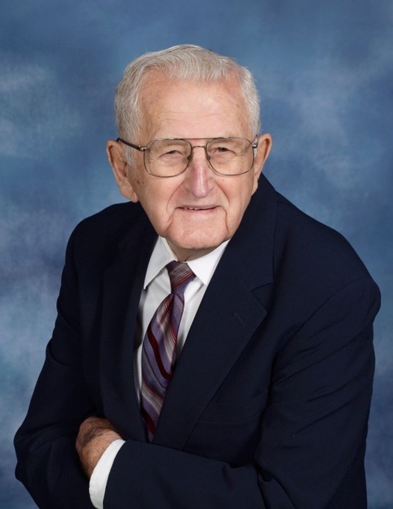 Lester Noah Krueger Profile Photo