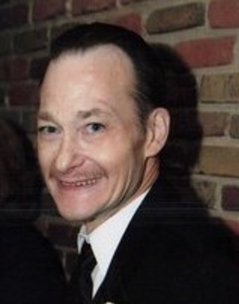 Lloyd Lubash