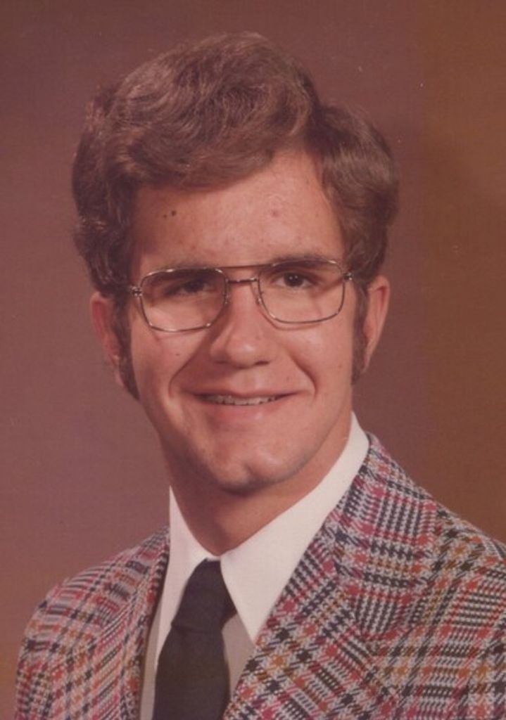 William Morris Profile Photo