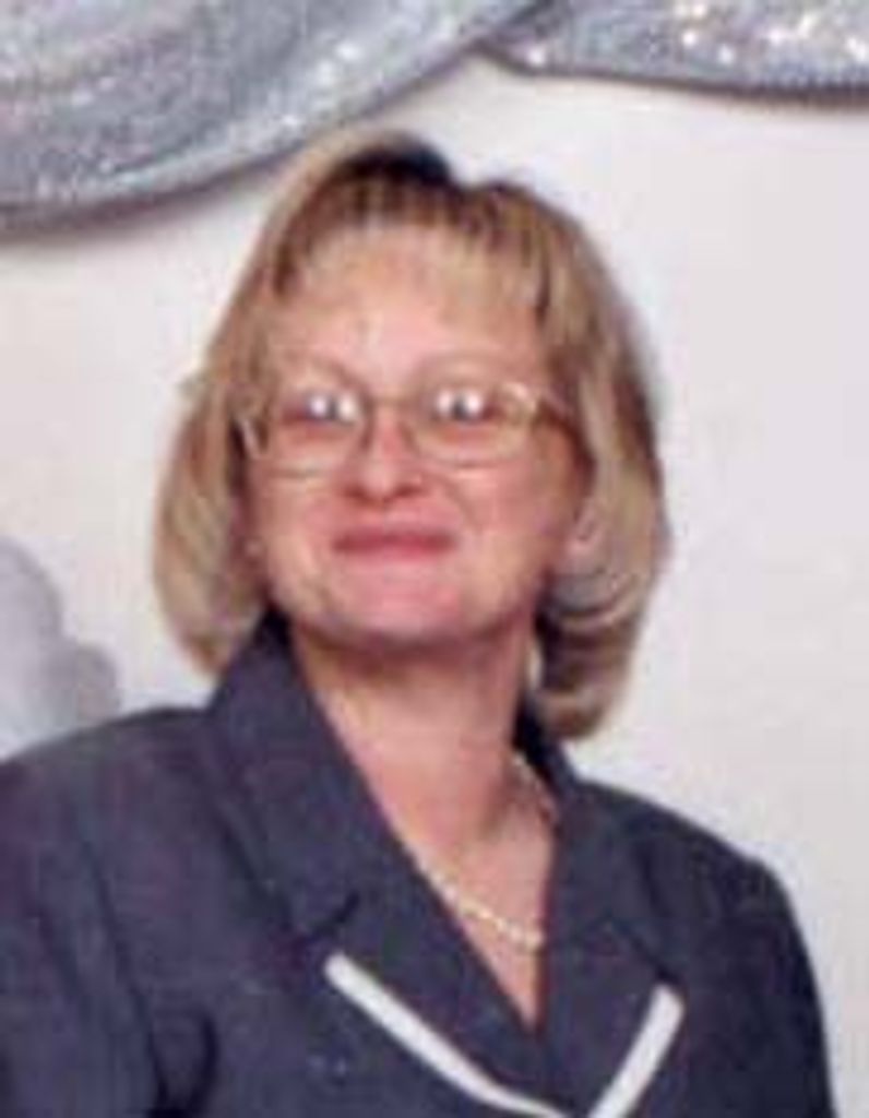 Cindy L. (Sayles)  Komondy