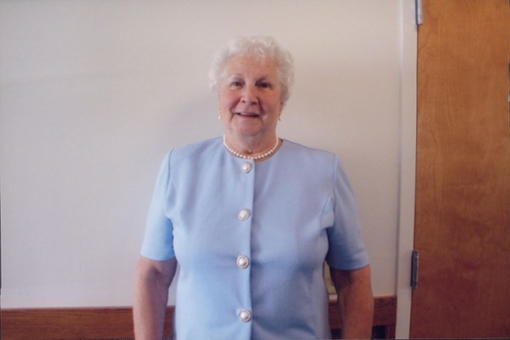Carolyn Eileen Walker Profile Photo