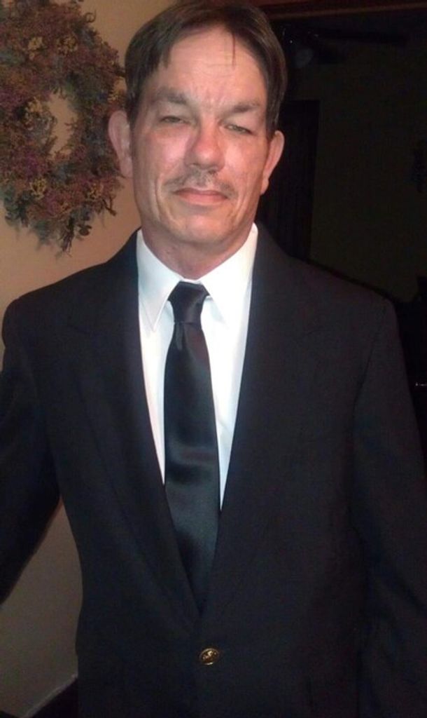 Russell Mikunda Profile Photo