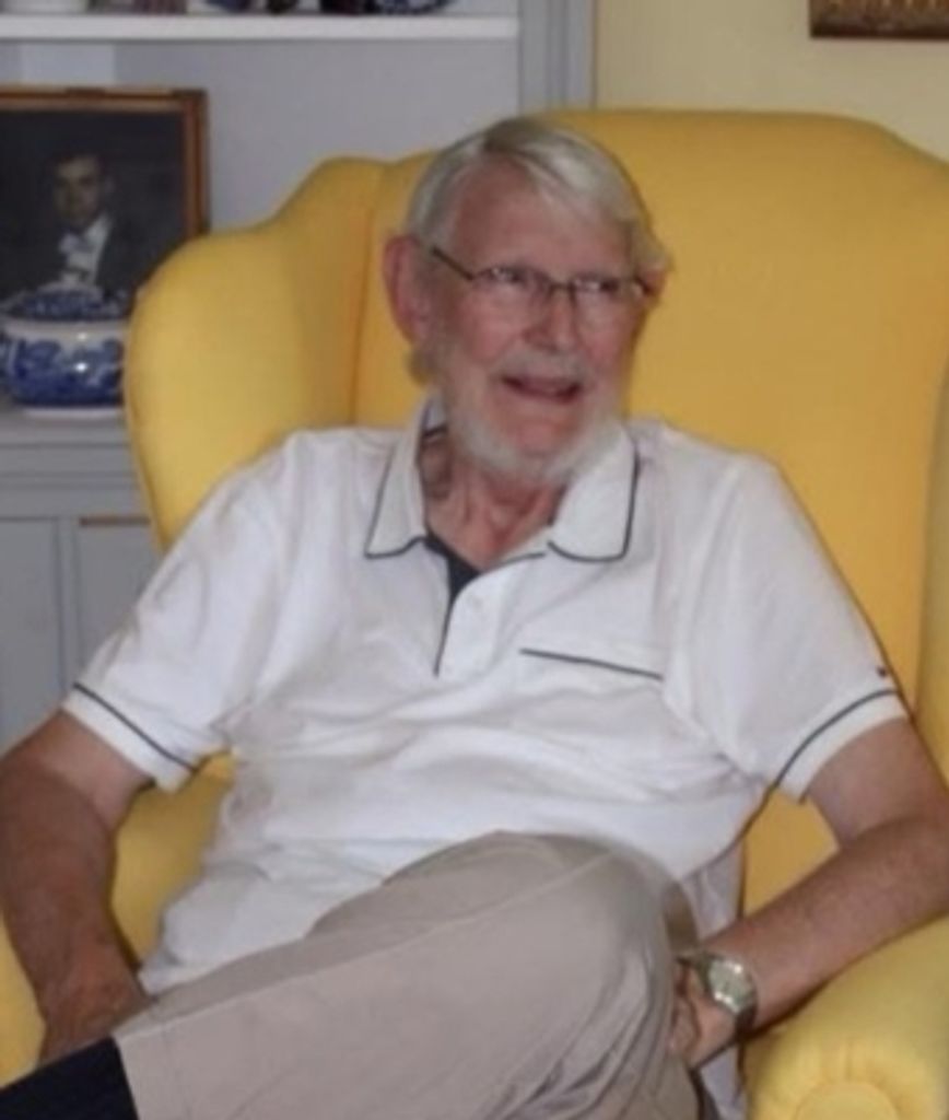 Stephen Moulding Profile Photo