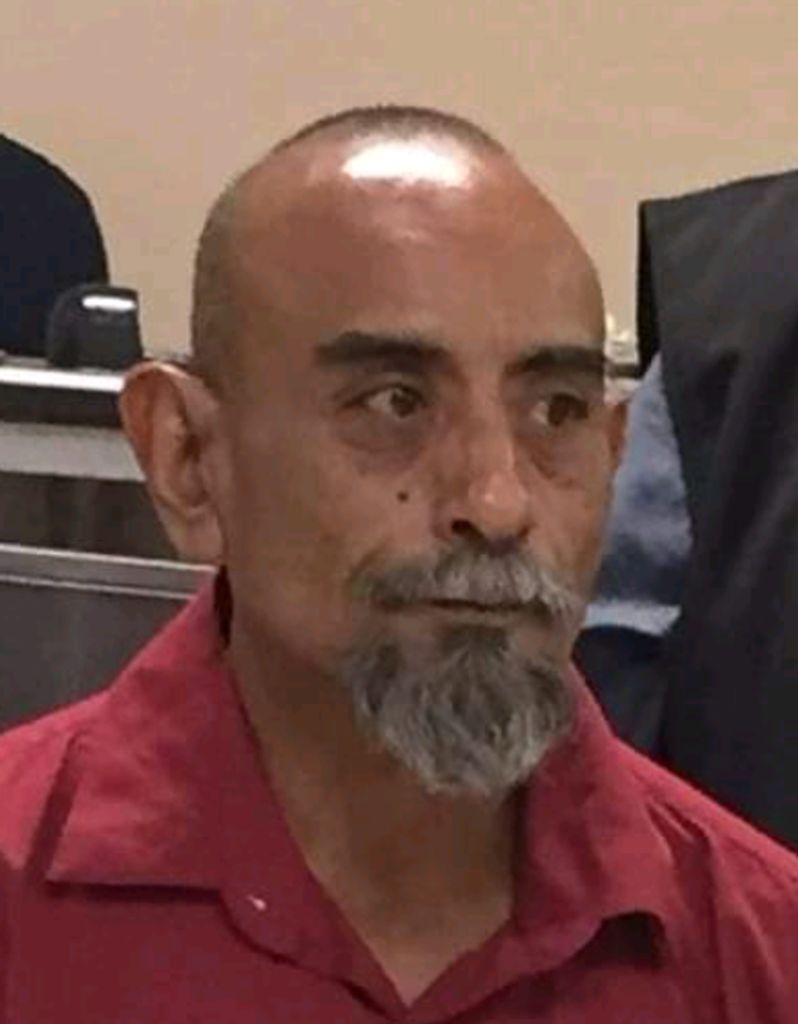 Robert Barrientes Profile Photo