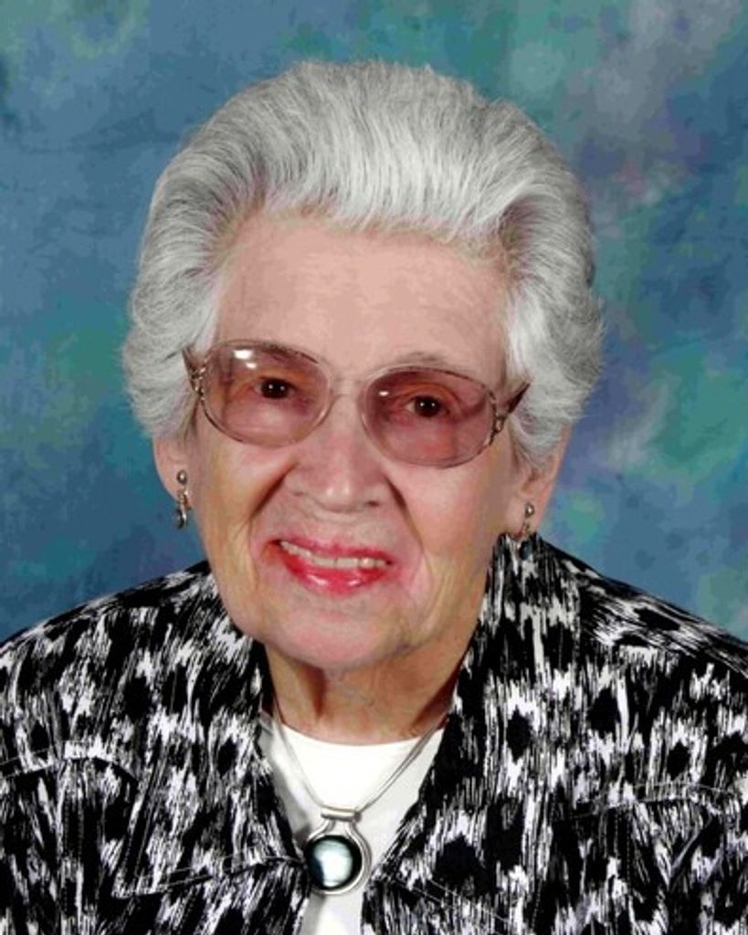 Julia Jean Manning Profile Photo