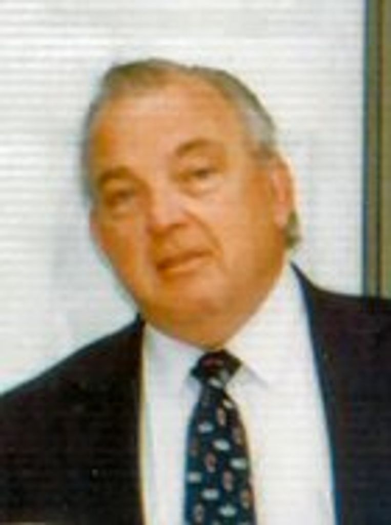 Edward Gomez