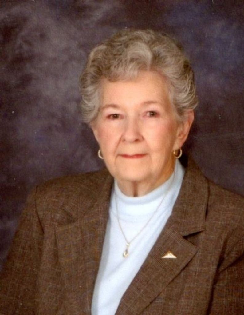 Katherine Elizabeth "Kathy" (Leavy)  Smith