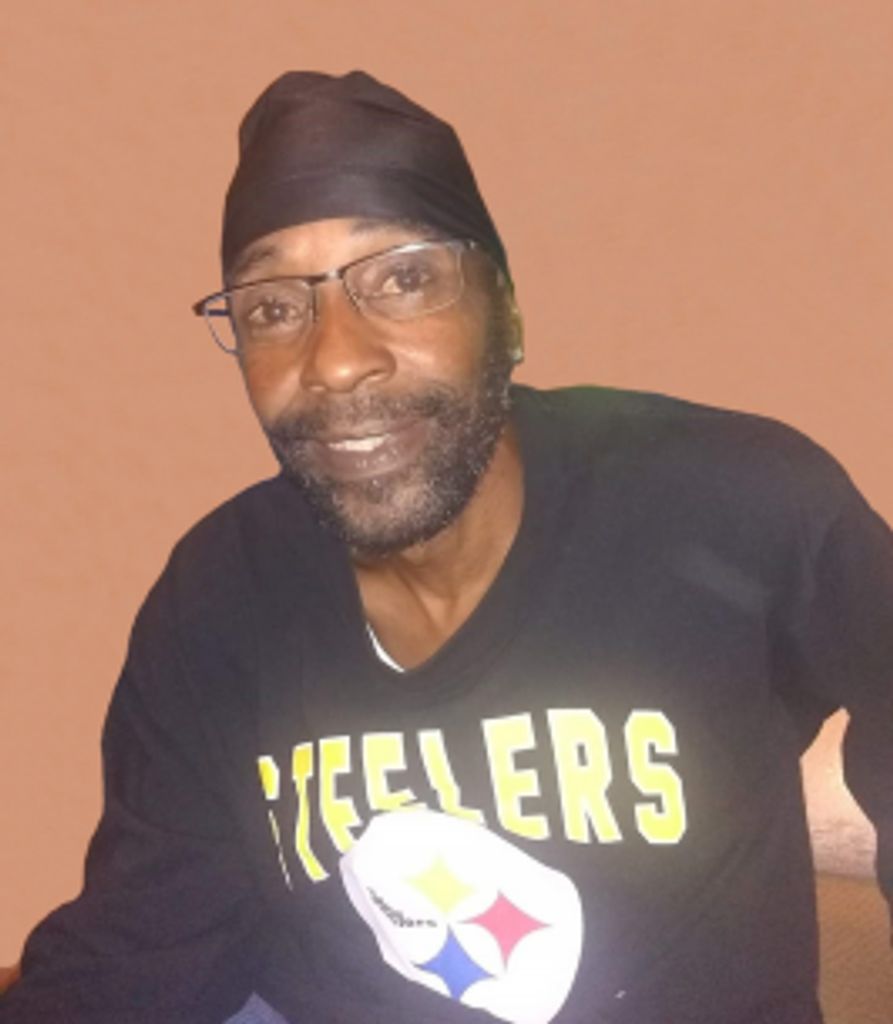 Michael Richardson Profile Photo