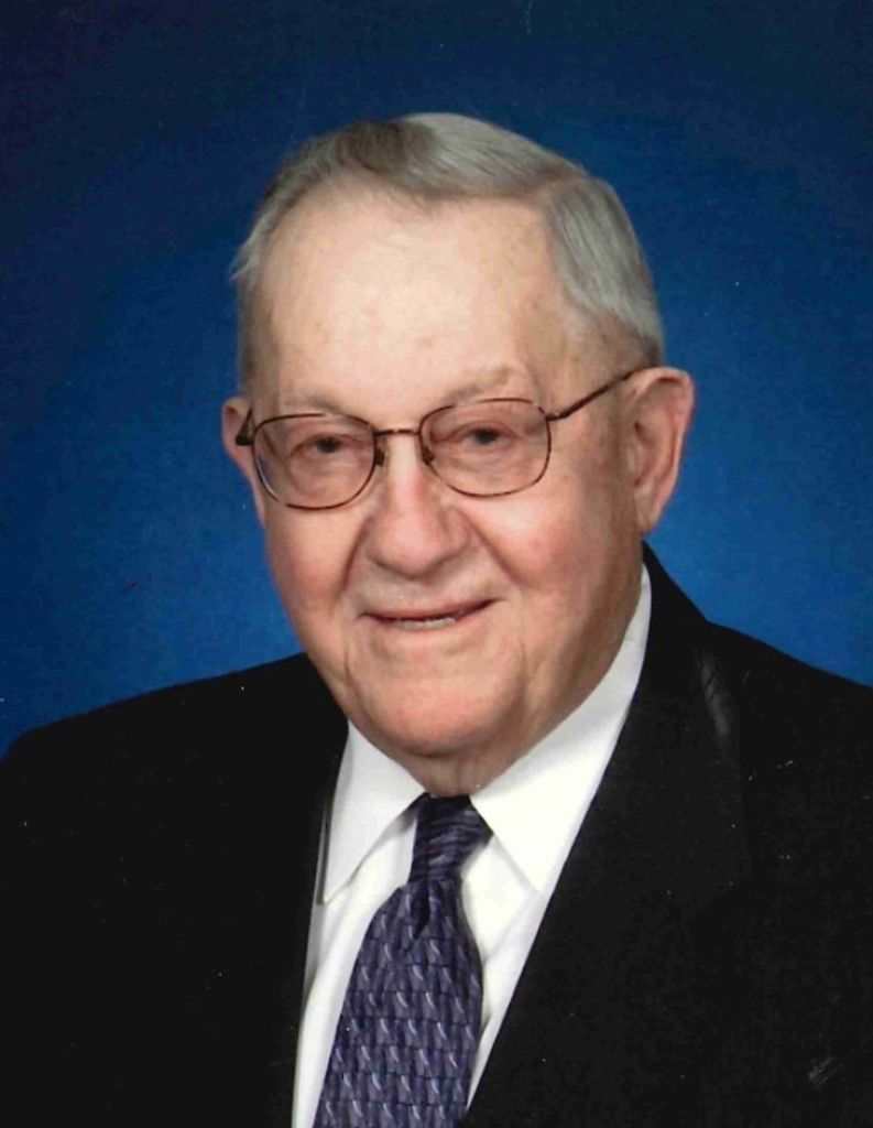 Herman Luedloff Profile Photo