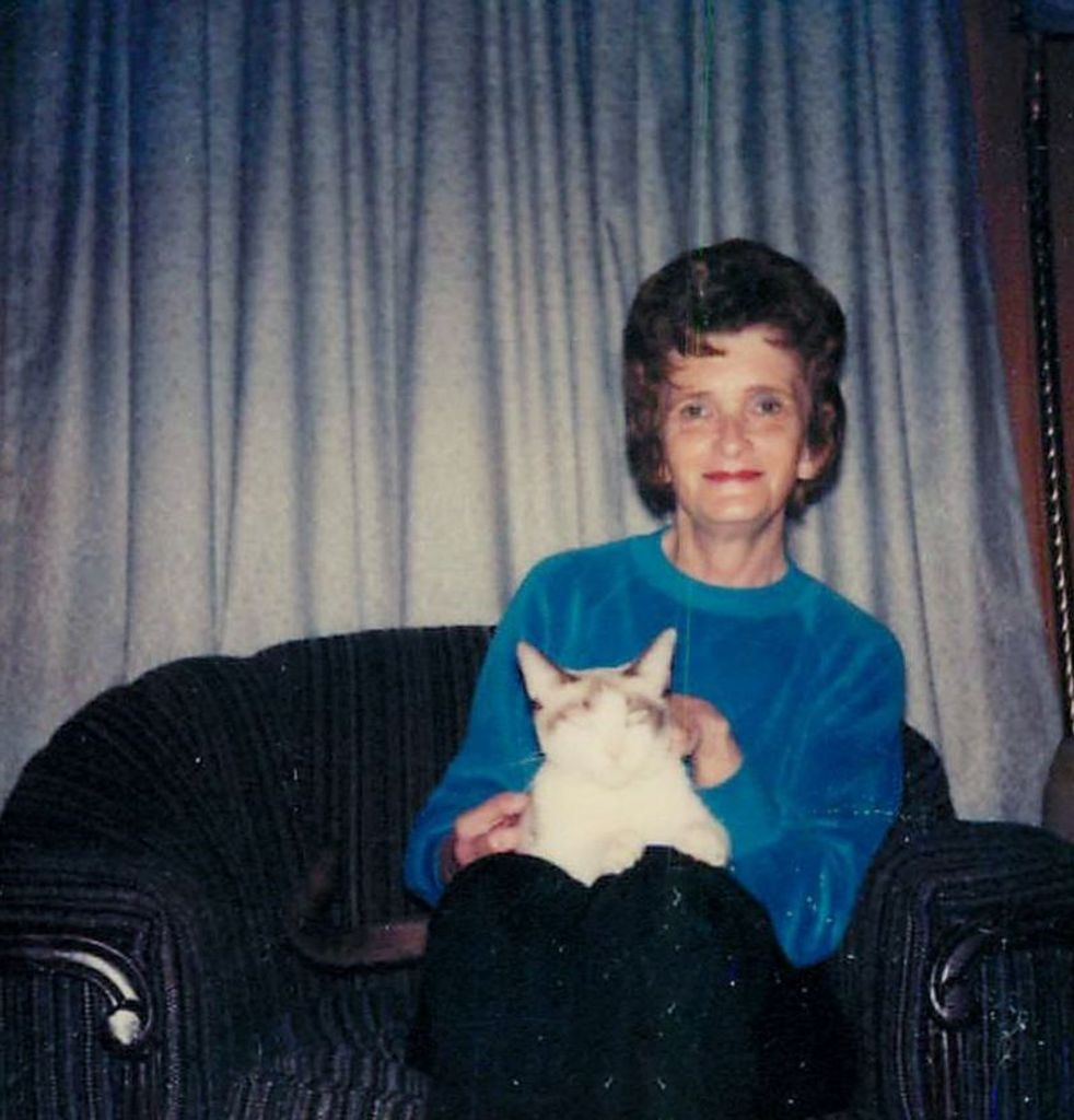 Lenora Hammond