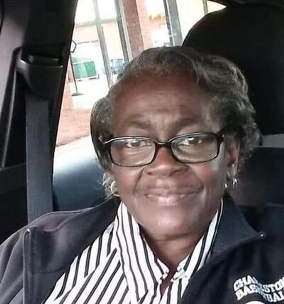 Rosalee Mcneil Profile Photo