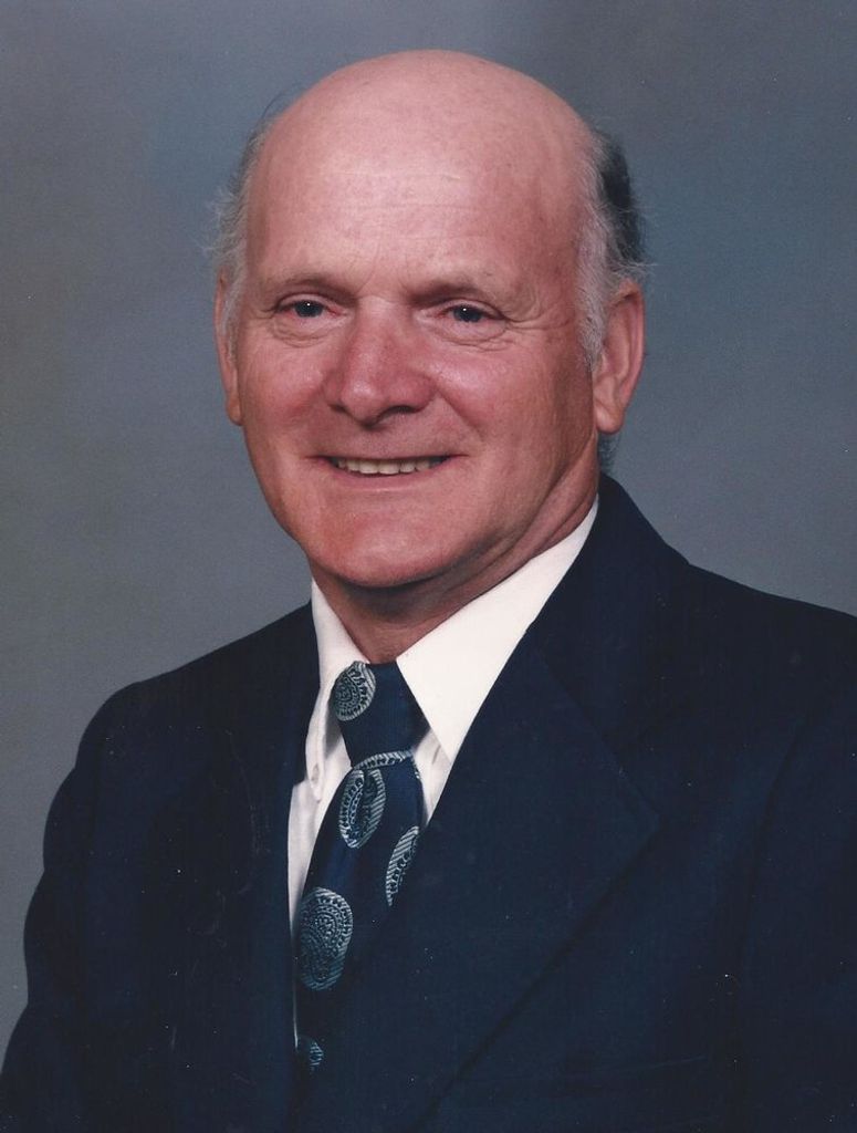 Dallas  Clyde Kemp