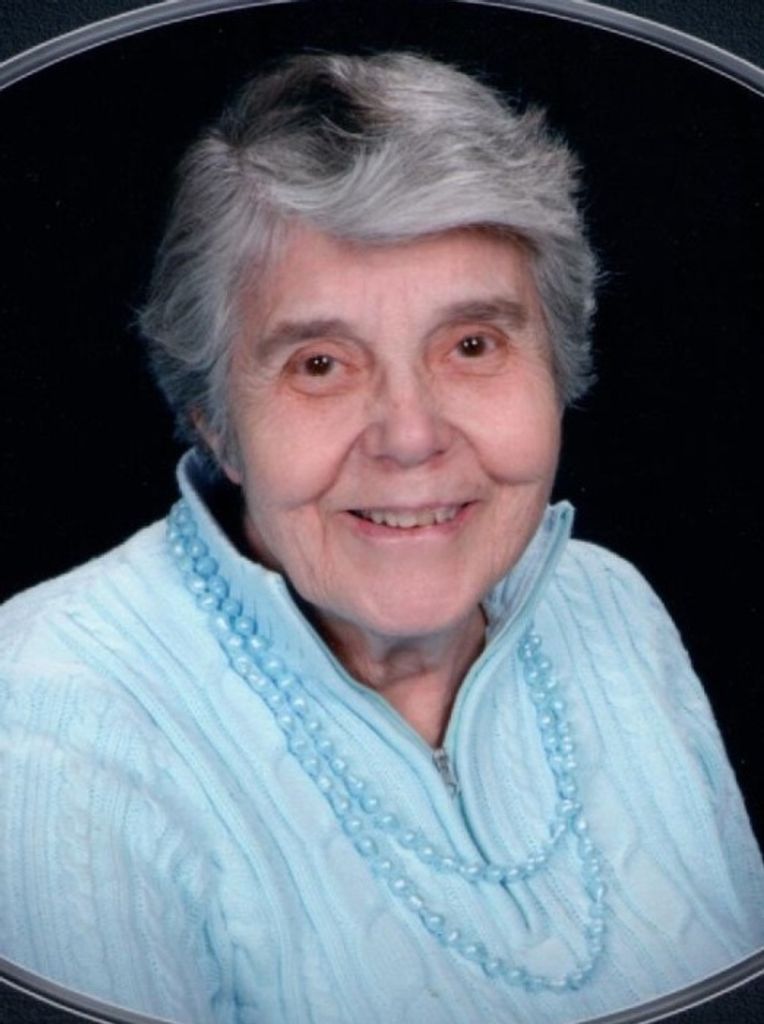 Winifred "Winnie" (Grant)  Burkhalter