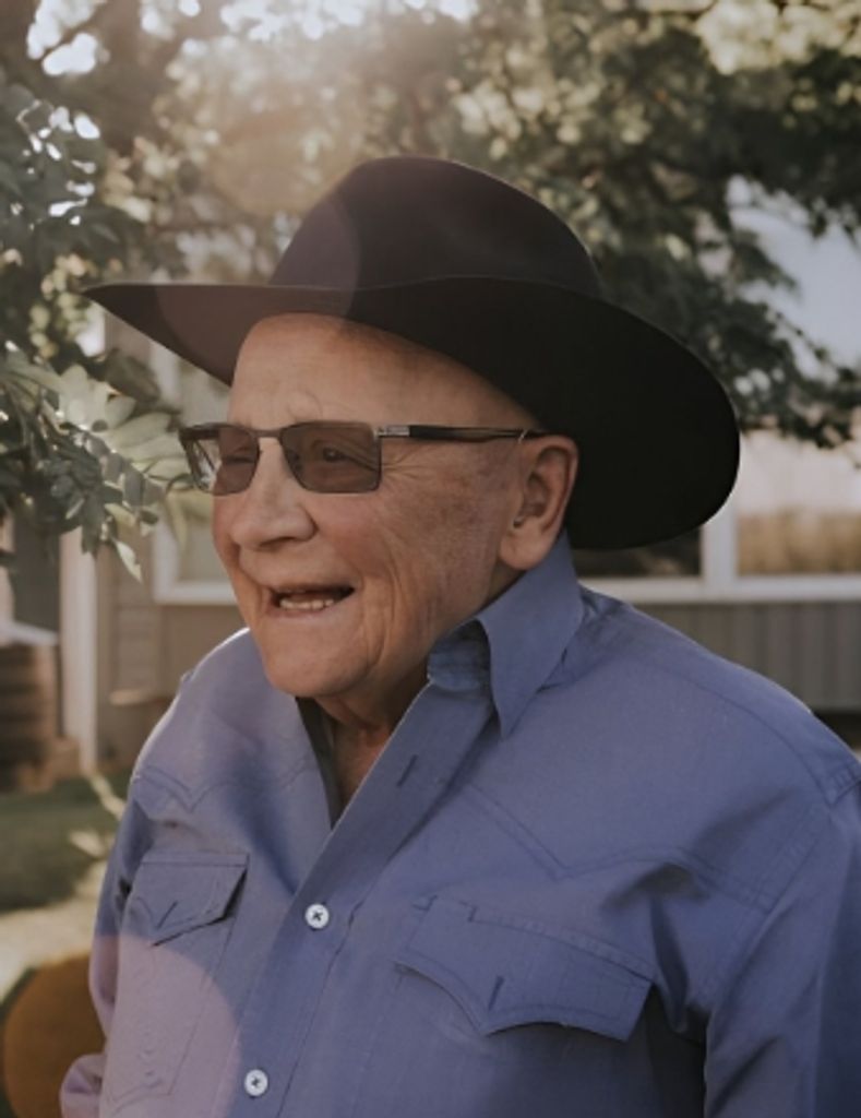 Lyle Gordon Waddell Profile Photo