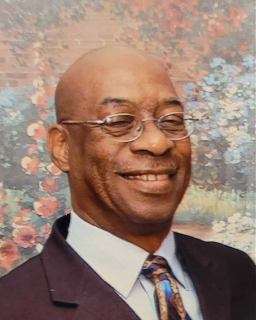 Ras Thomas Ellis Profile Photo