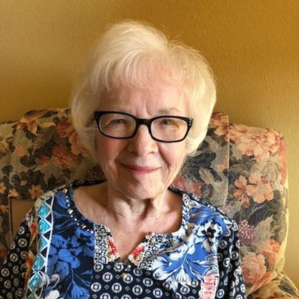 Loria Jean Kelly Profile Photo