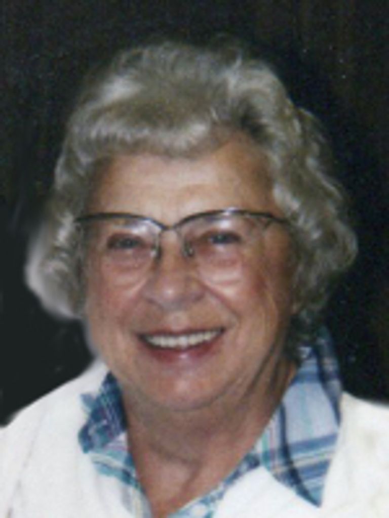 Frances Sanda, Nee Sedlacek