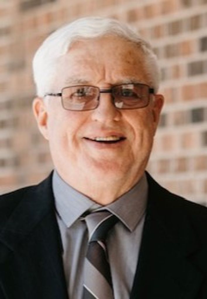 Robert "Rob" Wilson