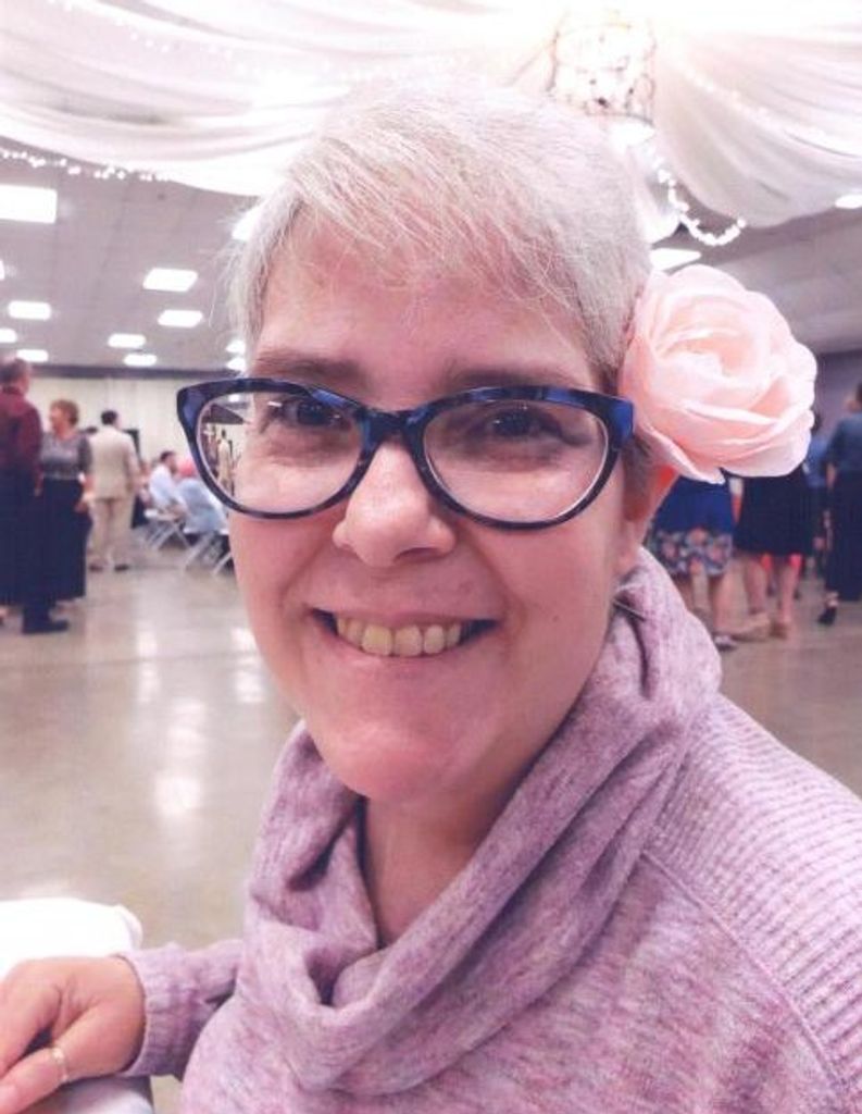 Meredith Diann (Huss)  Mccarter