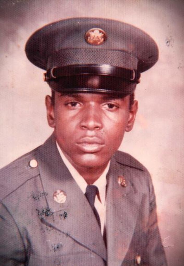 Charles Ray Clark