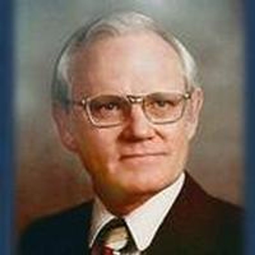 Kenneth  R. Kennedy