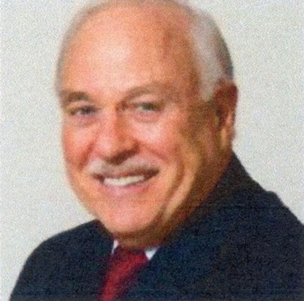 Michael "Mike" Reynolds Profile Photo