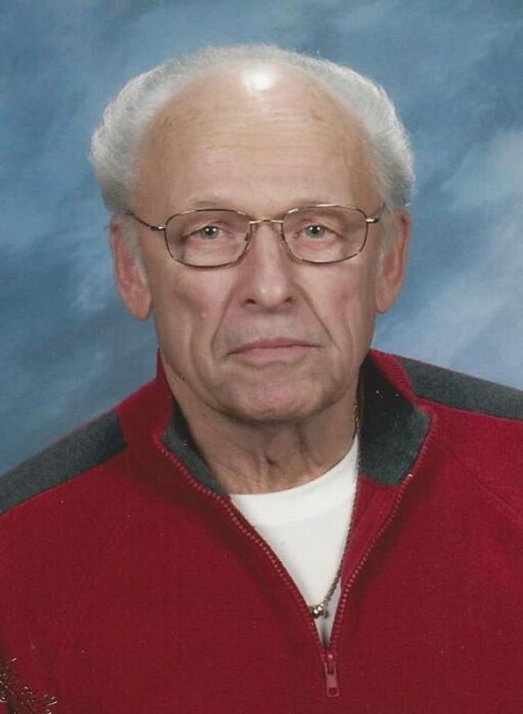 Lester "Les" J. Hotchkiss Profile Photo