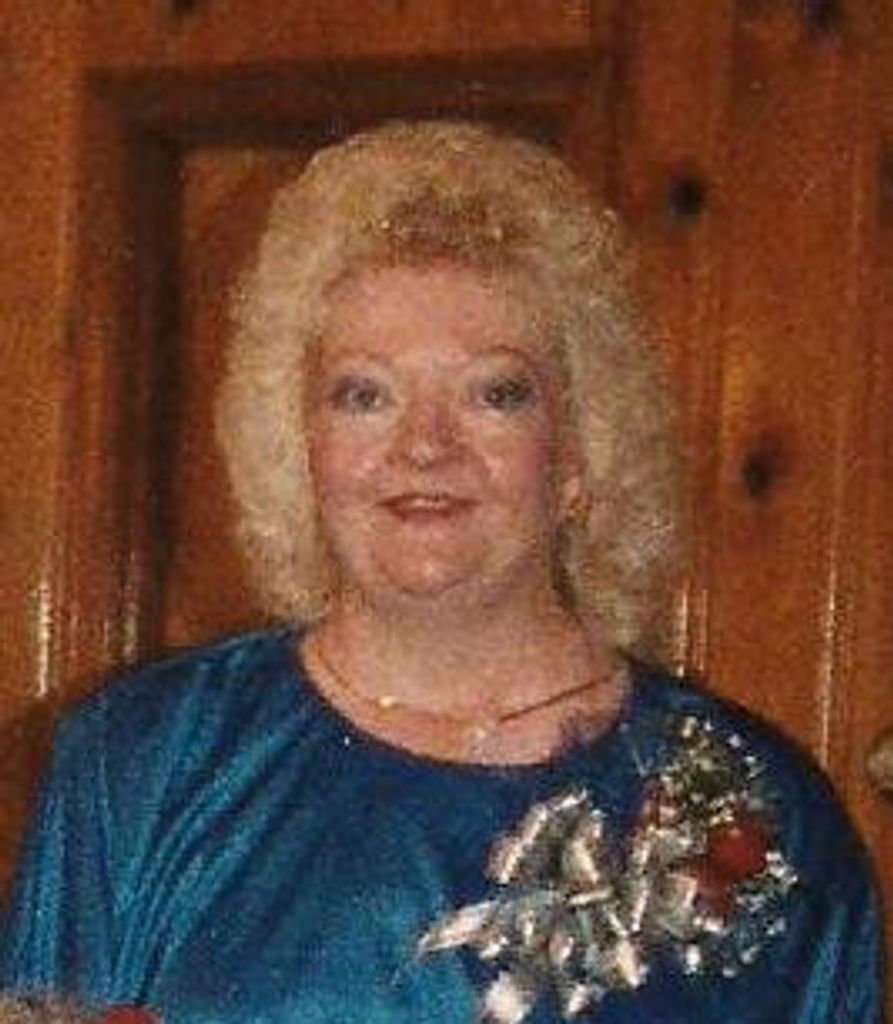 Mrs.    Judy Nichols