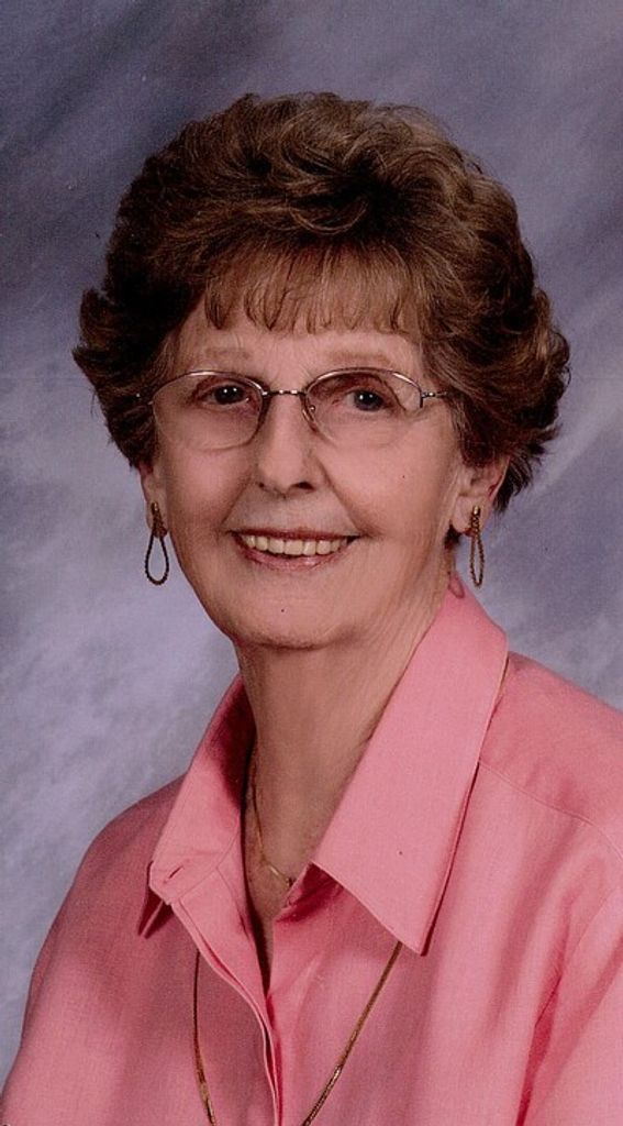 Evelyn Elsie Maclean Profile Photo