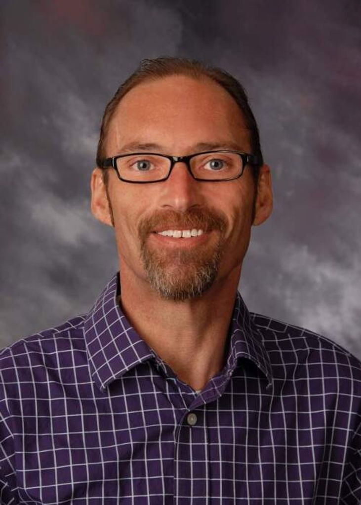 Scott Harvey Dixon Profile Photo