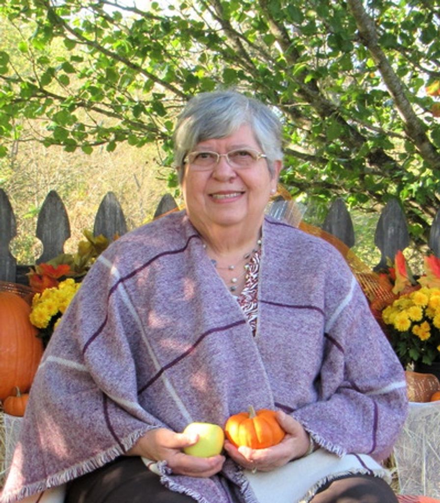 Mary Lynn Stapleton Profile Photo