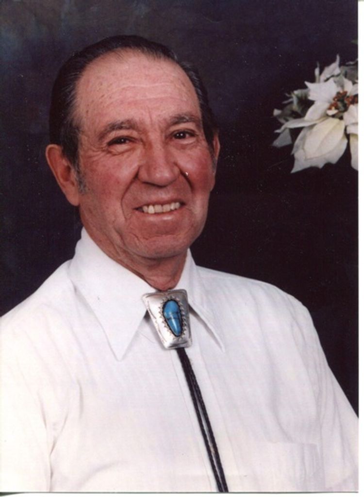 Raymond Navarro Profile Photo
