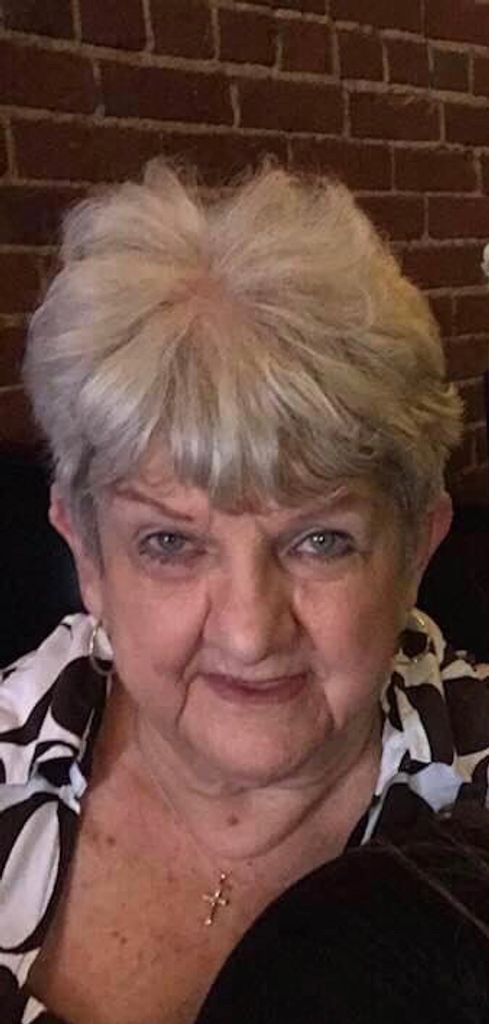 Betty Lou Akers Edwards Profile Photo