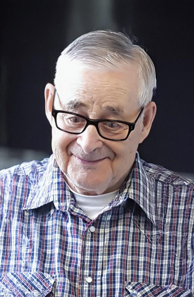 Leslie Strickland Profile Photo