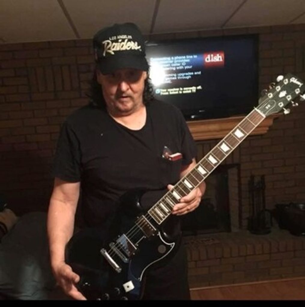 Andy Dewey Miller Profile Photo