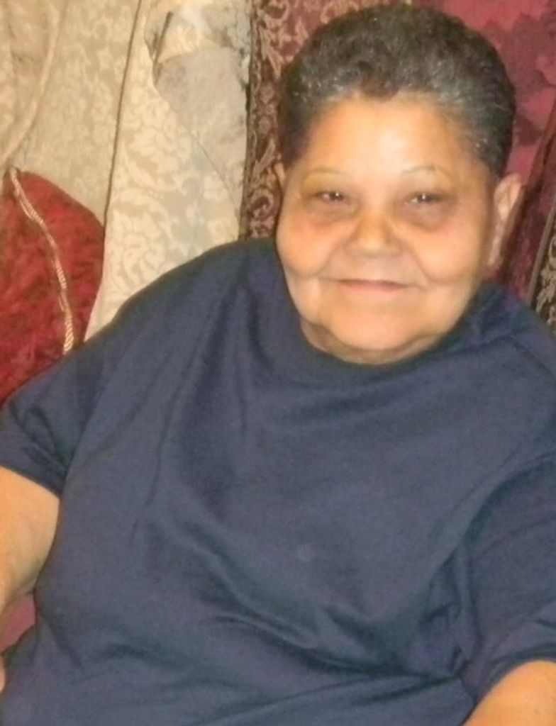 Gloria Augusto Profile Photo