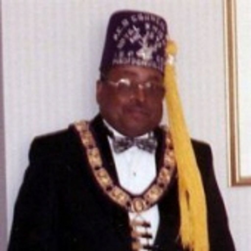 Cecil  Louis Howard  Jr