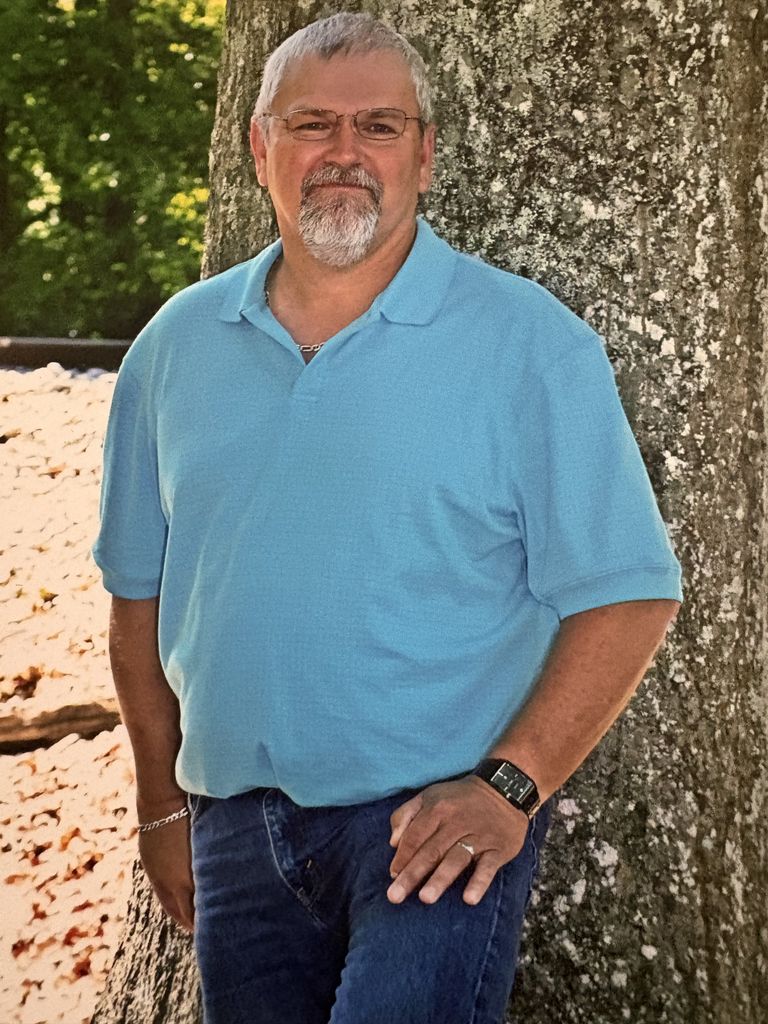 Robert Isaac Sellers Profile Photo