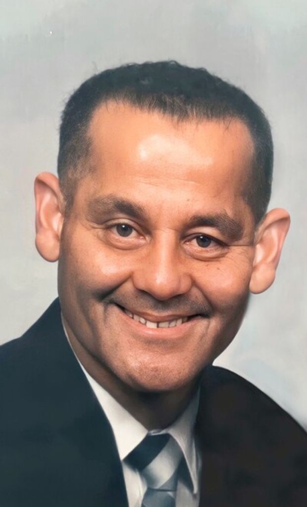 Reinaldo Molina-Sierra Profile Photo