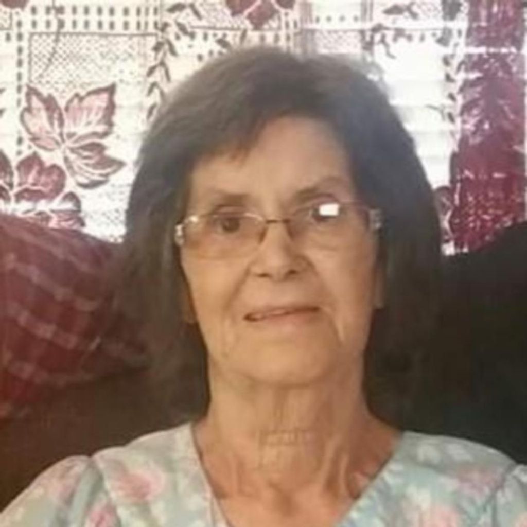 Sandra F Smith