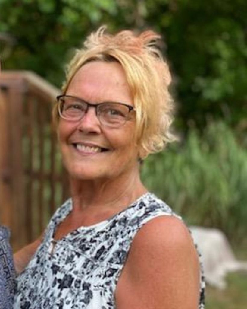 JoAnn Carol McKinnon