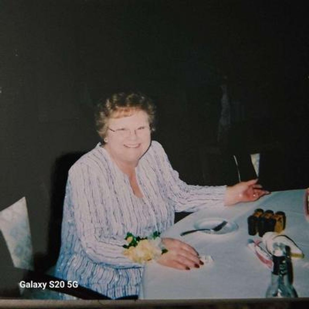 Linda L. Huxhold Profile Photo